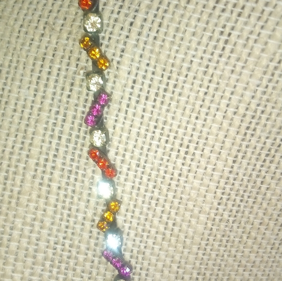 Sorrelli Swarovski Necklace - Picture 8 of 12